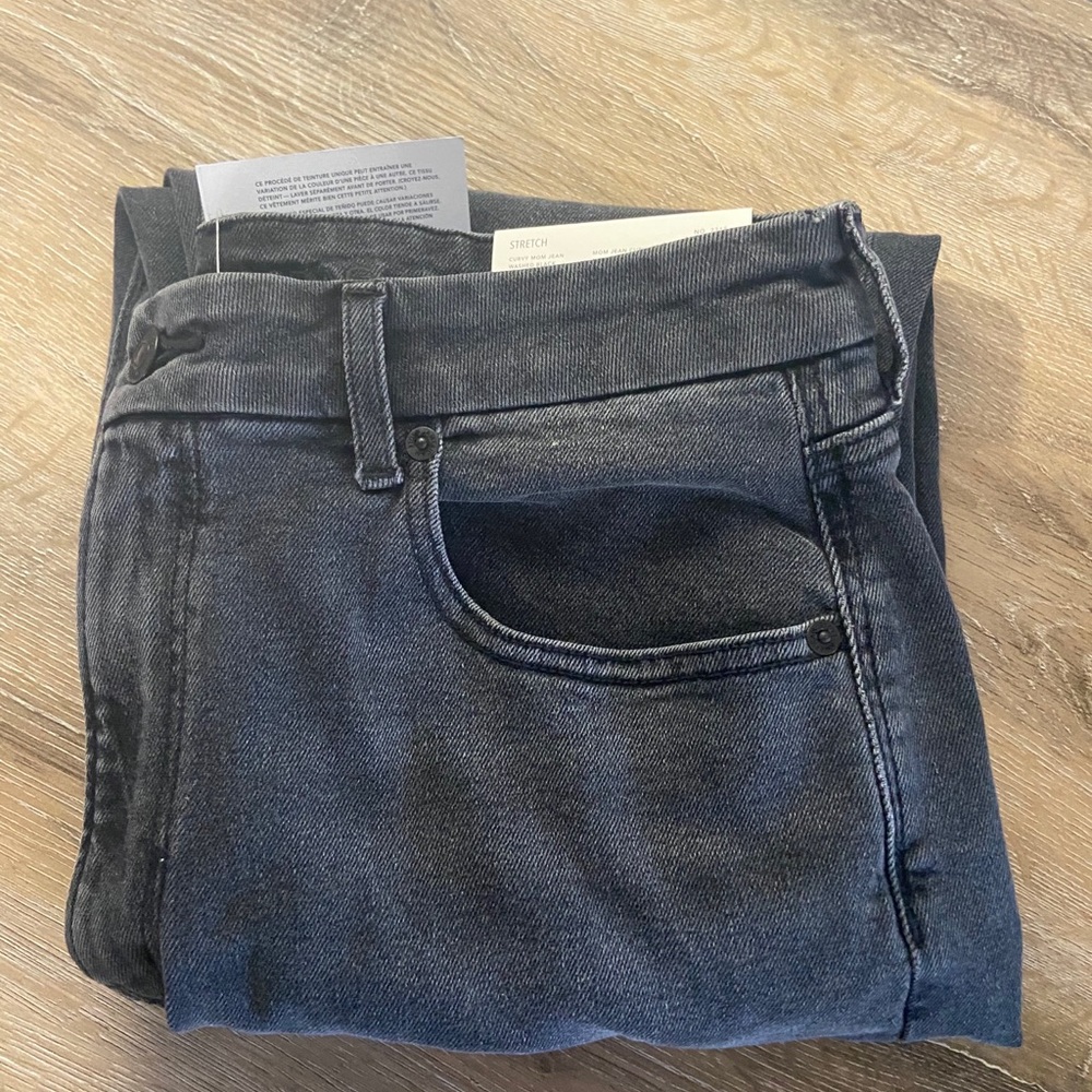 american eagle mom jeans